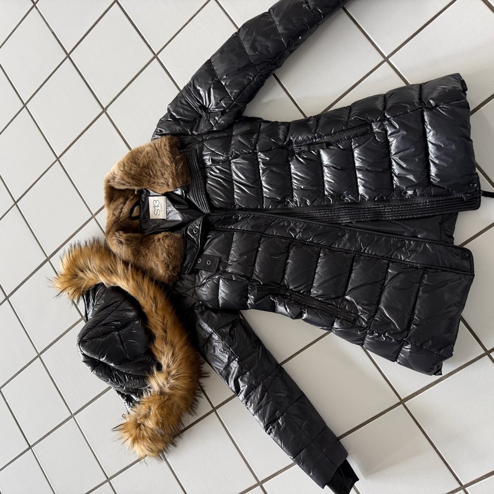 S13 Black Puffer Jacket with Detachable Fur Hood